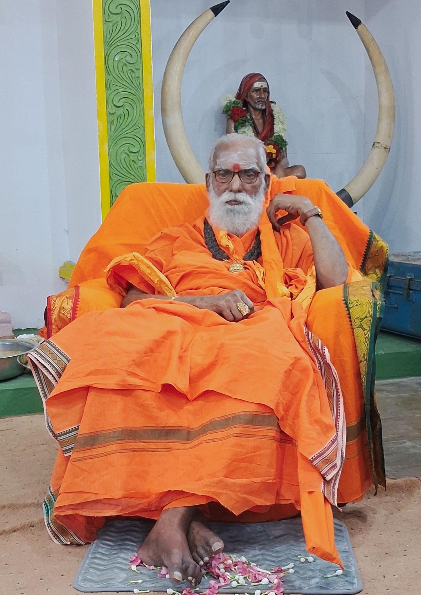 H.H Sri Siddheswarananda Bharati Swami